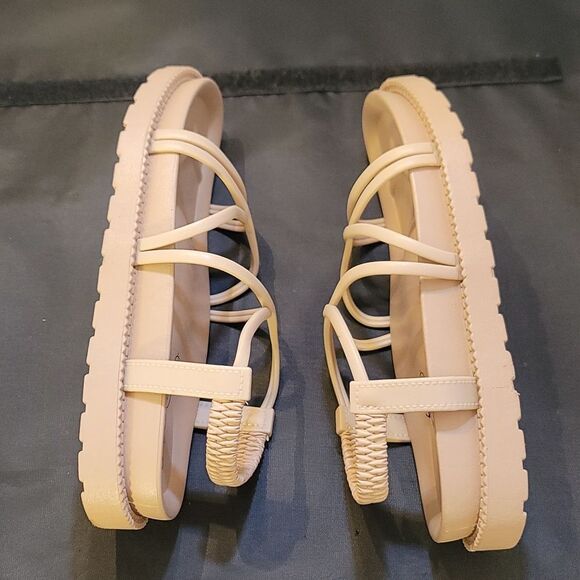 BRAND NEW SOLE MATES LADIES STRAPPY SUMMER SANDALS - Picture 15 of 16